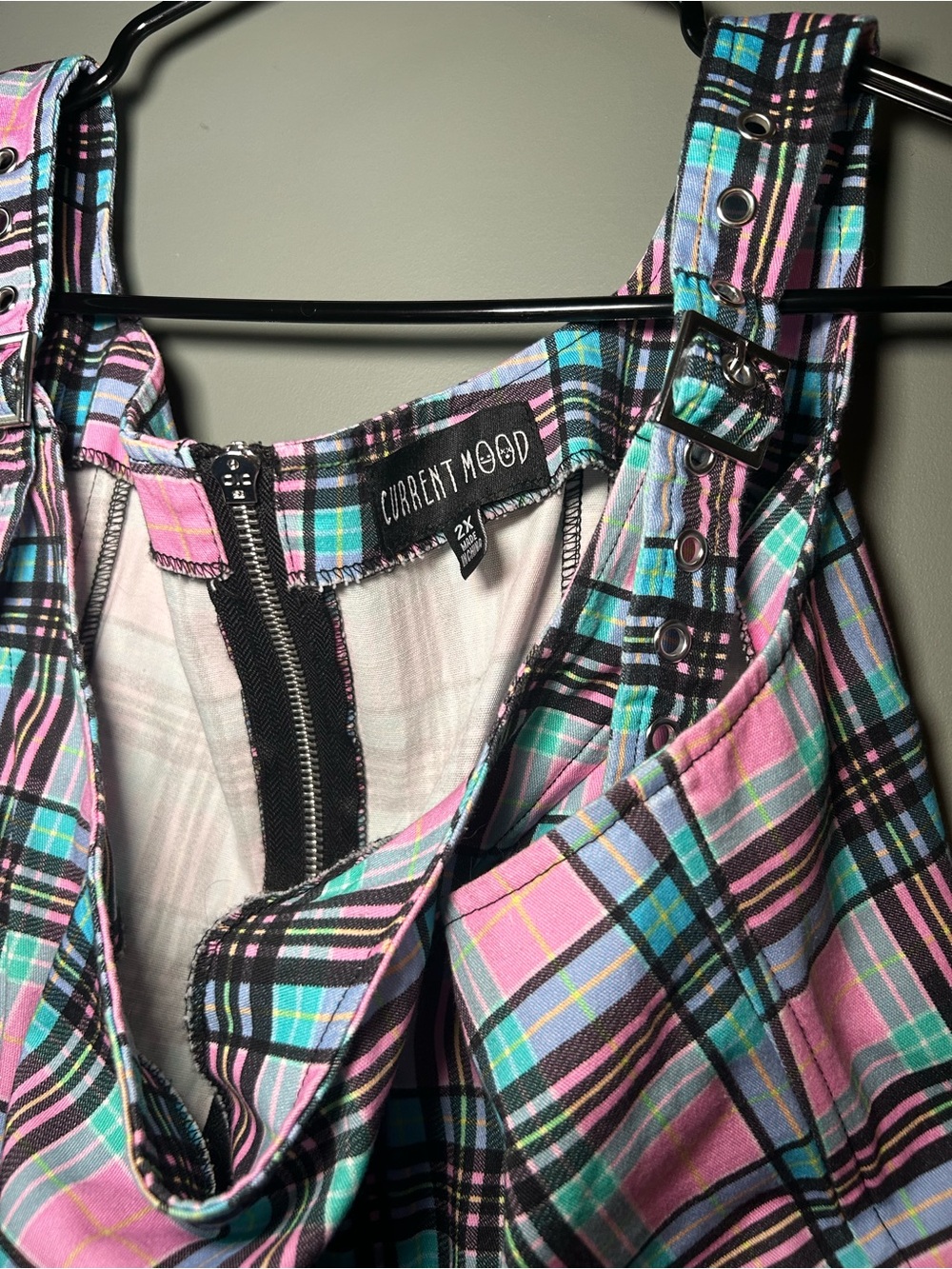 Corset Crop Top - Picture 2 of 2